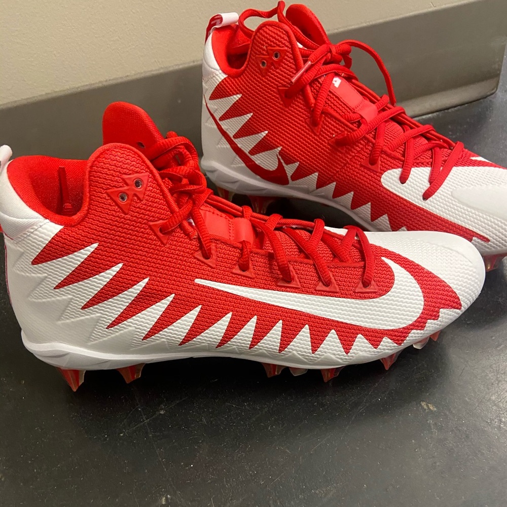 Mens Nike Cleats